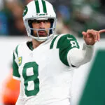 Aaron Rodgers firma contrato con valor de hasta 19.5 millones de dólares con Steelers