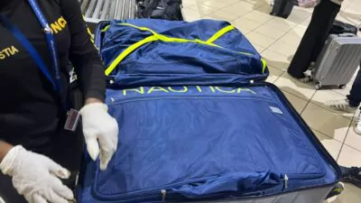 Confiscan 60 paquetes de marihuana en el aeropuerto Cibao