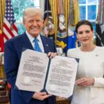 Embajadora María Isabel Castillo Báez presenta cartas credenciales al presidente Donald Trump