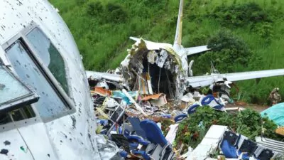 Las cajas negras y el ADN: ¿Cómo se investiga una catástrofe aérea como la de la India?