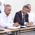 Comunitarios de Cotuí y Barrick Pueblo Viejo firman acuerdo histórico de reasentamiento
