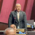 Diputado herido en el Jet Set, se reintegra al Congreso y pide que se apruebe el nuevo Código Penal