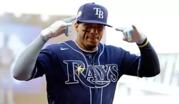 Truena Vladimir Guerrero Jr con jonrón con bases llenas y 6 remolcadas