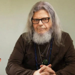 Con el «loco» de Trump, Gustavo Santaolalla teme que haya «una guerra grosa» mundial