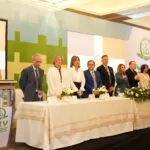Analizan avances y experiencias en diferentes enfermedades en congreso científico