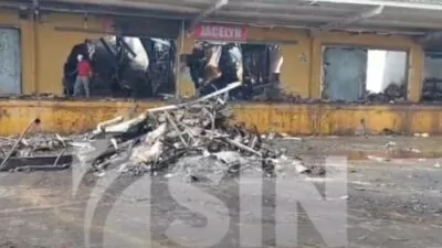 Federación de Comerciantes se reúne con afectados por incendio en Merca Santo Domingo