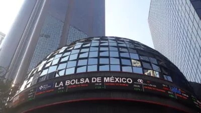La Bolsa de México pierde un 0,57 %, en línea con índices de EE.UU.