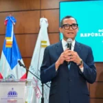 Ministro de Trabajo afirma escalonamiento de horarios requiere apoyo del sector privado