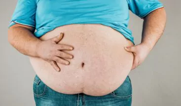 Problemas de salud de los que te advierten las lúnulas de tus uñas