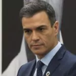 Acechado por un escándalo, Pedro Sánchez reta a la oposición española a plantear una moción de censura