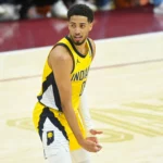 Haliburton culmina una gran remontada con un tiro ganador y los Pacers arrancan bien la final de la NBA 