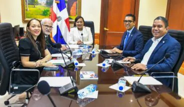 Trasladan seis reclusos y allanan cárcel de Azua tras incidente en que interno secuestró coronel
