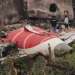 Entre cuerpos y fuego, así escapó el único sobreviviente del vuelo AI-171 de Air India