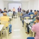 Presidente de la JCE, Román Jáquez, supervisa diplomado electoral en escuela de la Fuerza del Pueblo