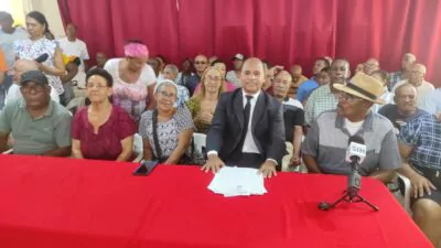 Residentes de Los Mameyes y El Pensador exigen justicia territorial