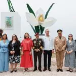 Carolina es condecorada por Guatemala con la medalla Monja Blanca en su primera clase