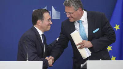 La UE, España y Reino Unido fijan el estatus posbréxit de Gibraltar y ponen fin a la Verja
