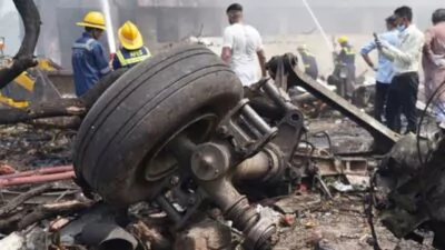 Continúa en India la identificación de las víctimas del accidente aéreo