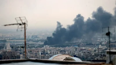 En Teherán, entre el miedo y la resiliencia bajo los bombardeos israelíes