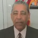 Adriano Espaillat respalda protestas en EE. UU. contra desfiles militares y advierte sobre giro autoritario