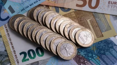 Comisión Europea asegura que el impacto del euro en la inflación en Bulgaria será limitado