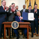 Trump promete acabar con las normas de California sobre vehículos eléctricos