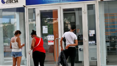 Un ‘tarifazo’ en el internet móvil cubano dispara las críticas, también en el oficialismo